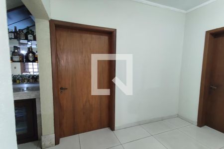 Casa à venda com 284m², 3 quartos e 5 vagasHall