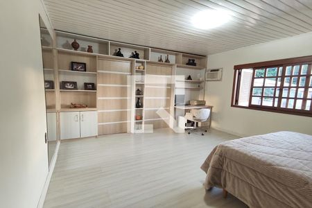 Casa à venda com 284m², 3 quartos e 5 vagasSuíte 1