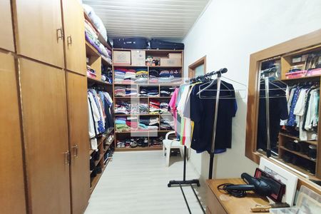 Casa à venda com 284m², 3 quartos e 5 vagasCloset da suíte 1