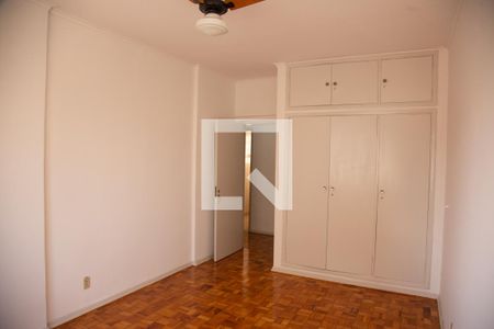 Apartamento para alugar com 141m², 3 quartos e 1 vagaquarto 2
