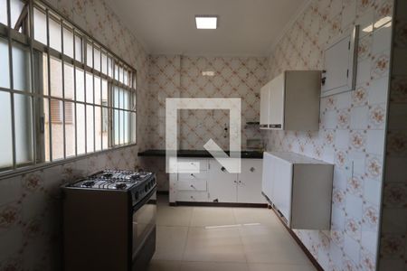 Apartamento para alugar com 3 quartos, 141m² em Centro, Ribeirão Preto