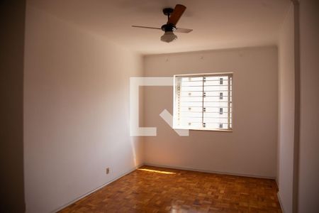 Apartamento para alugar com 141m², 3 quartos e 1 vagaquarto 2