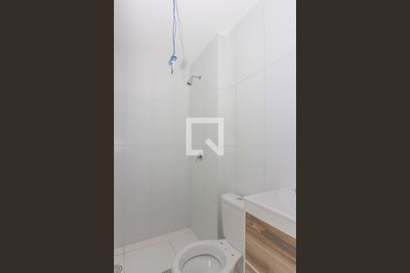 Banheiro da Suíte de apartamento à venda com 2 quartos, 51m² em Floresta, Porto Alegre