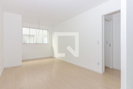 Sala de apartamento à venda com 2 quartos, 51m² em Floresta, Porto Alegre