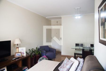 Sala de apartamento para alugar com 3 quartos, 74m² em Bela Vista, São Paulo