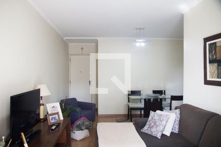 Sala de apartamento para alugar com 3 quartos, 74m² em Bela Vista, São Paulo