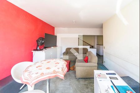 Sala de casa para alugar com 4 quartos, 280m² em Parque das Nações, Santo André
