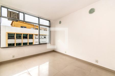 Apartamento à venda com 360m², 8 quartos e 1 vagaApto A - Quarto 2
