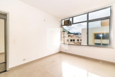 Apartamento à venda com 360m², 8 quartos e 1 vagaApto A - Quarto 2