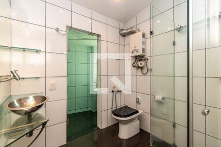 Apartamento à venda com 360m², 8 quartos e 1 vagaApto A - Banheiro