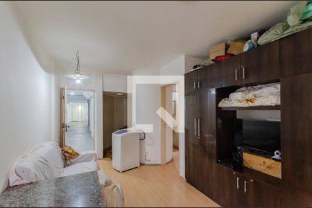 Sala/Cozinha de apartamento à venda com 1 quarto, 36m² em Liberdade, São Paulo