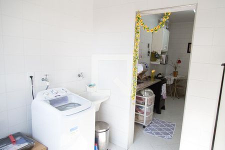 Apartamento à venda com 75m², 2 quartos e 1 vagaÁrea de Serviço