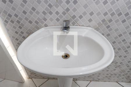 Banheiro de apartamento para alugar com 1 quarto, 56m² em Vila Maria Baixa, São Paulo