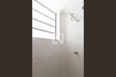 Banheiro de apartamento para alugar com 1 quarto, 56m² em Vila Maria Baixa, São Paulo