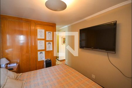 Apartamento à venda com 270m², 3 quartos e 4 vagasQuarto 2