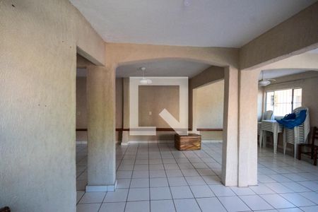 Apartamento à venda com 44m², 2 quartos e 1 vaga Apartamento à venda com 44m², 2 quartos e 1 vagaÁrea comum - Salão de festas