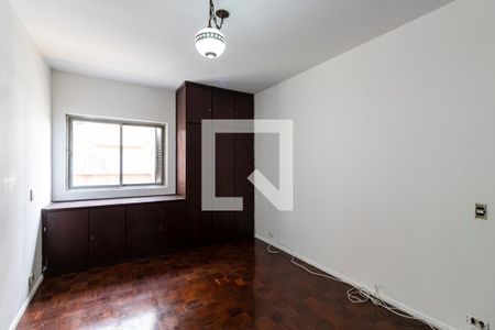 Apartamento para alugar com 130m², 3 quartos e 1 vagaSuíte