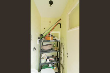 Apartamento à venda com 102m², 3 quartos e 1 vaga Apartamento à venda com 102m², 3 quartos e 1 vagaBanheiro de Serviço