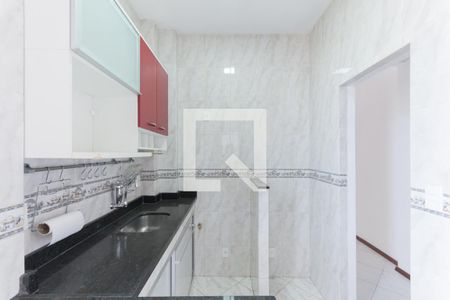 Apartamento para alugar com 65m², 2 quartos e sem vagaCozinha e Área de Serviço