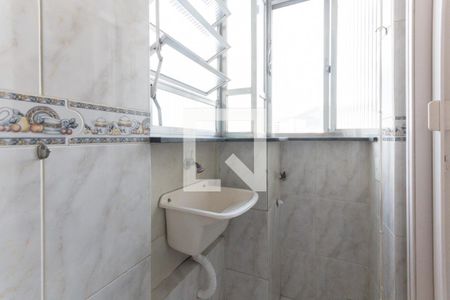 Apartamento para alugar com 65m², 2 quartos e sem vagaCozinha e Área de Serviço