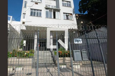 Apartamento para alugar com 65m², 2 quartos e sem vagaFachada