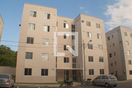 Apartamento para alugar com 43m², 2 quartos e 1 vaga Apartamento para alugar com 43m², 2 quartos e 1 vagaFachad ado Bloco