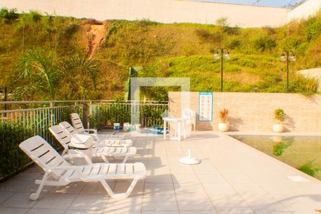 Apartamento para alugar com 43m², 2 quartos e 1 vaga Apartamento para alugar com 43m², 2 quartos e 1 vagaÁrea comum - Piscina