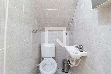 Casa à venda com 110m², 2 quartos e 2 vagasBanheiro de serviço