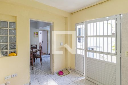 Casa à venda com 110m², 2 quartos e 2 vagasQuarto de serviço