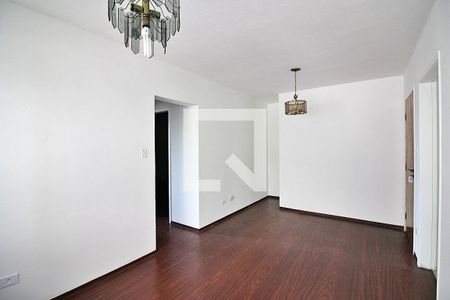 Apartamento à venda com 63m², 2 quartos e 1 vagaSala