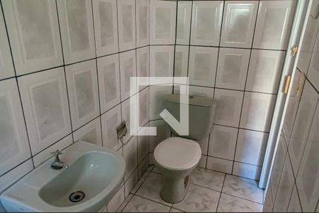 Banheiro de casa para alugar com 1 quarto, 24m² em Tauá, Rio de Janeiro