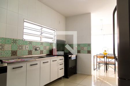 Casa à venda com 140m², 2 quartos e 2 vagasCozinha