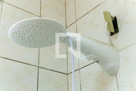 Casa à venda com 140m², 2 quartos e 2 vagasBanheiro Social - Chuveiro