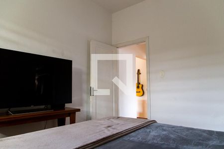 Casa à venda com 140m², 2 quartos e 2 vagasSuíte