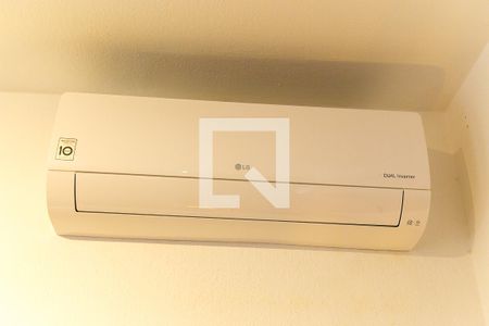 Sala de Estar - Ar condicionado de casa à venda com 2 quartos, 140m² em Cidade Vargas, São Paulo