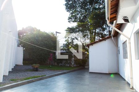 Casa à venda com 140m², 2 quartos e 2 vagasQuintal