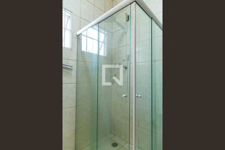 Casa à venda com 140m², 2 quartos e 2 vagasBanheiro Social