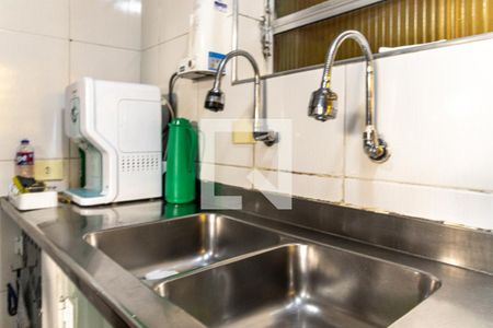 Casa à venda com 308m², 8 quartos e 4 vagasCozinha