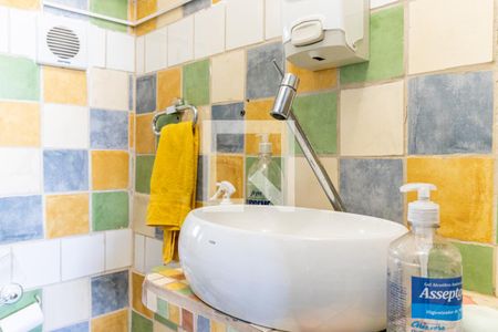 Casa à venda com 308m², 8 quartos e 4 vagasLavabo