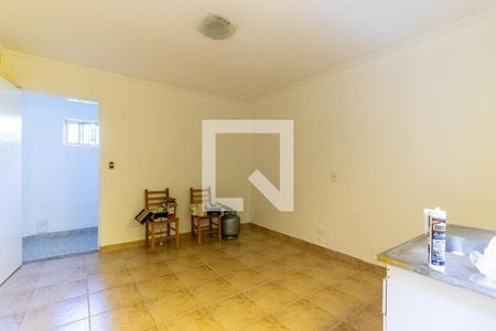 Casa à venda com 308m², 8 quartos e 4 vagasSuíte 2