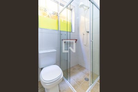 Casa à venda com 308m², 8 quartos e 4 vagasBanheiro da Suíte 2