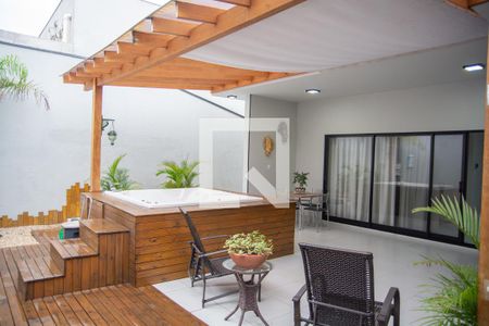 Casa à venda com 190m², 2 quartos e 4 vagasQuintal