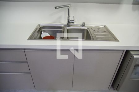 Casa à venda com 190m², 2 quartos e 4 vagasCozinha - Torneira