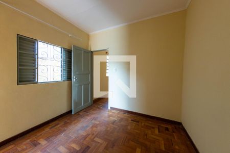 Quarto 1 de casa para alugar com 2 quartos, 70m² em Vila Bela, São Paulo