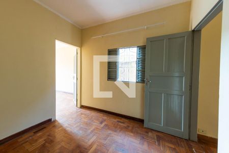 Quarto 1 de casa para alugar com 2 quartos, 70m² em Vila Bela, São Paulo