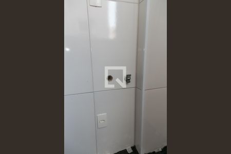 Área de Serviço de apartamento para alugar com 2 quartos, 52m² em Vila Nivi, São Paulo