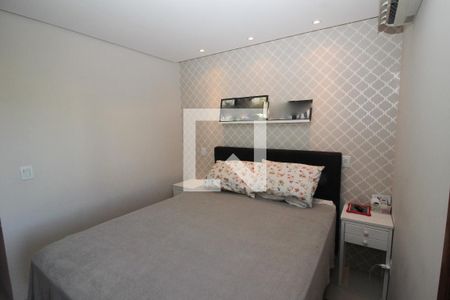 Casa de condomínio à venda com 137m², 3 quartos e 2 vagasQuarto Suíte