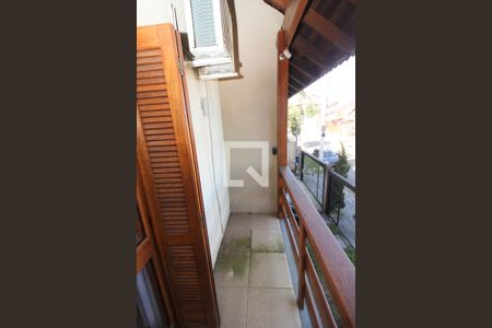 Casa de condomínio à venda com 137m², 3 quartos e 2 vagasSacada do Quarto Suíte