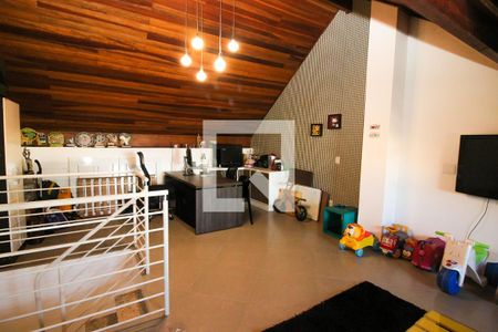 Casa de condomínio à venda com 137m², 3 quartos e 2 vagasSotão da Casa