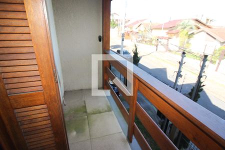 Casa de condomínio à venda com 137m², 3 quartos e 2 vagasSacada do Quarto Suíte